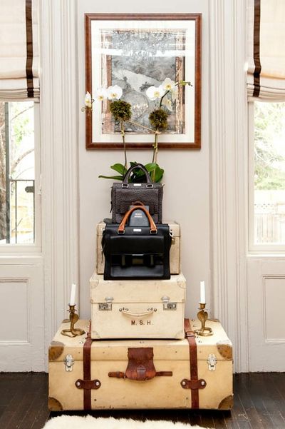 Vintage-Suitcases-interior-42