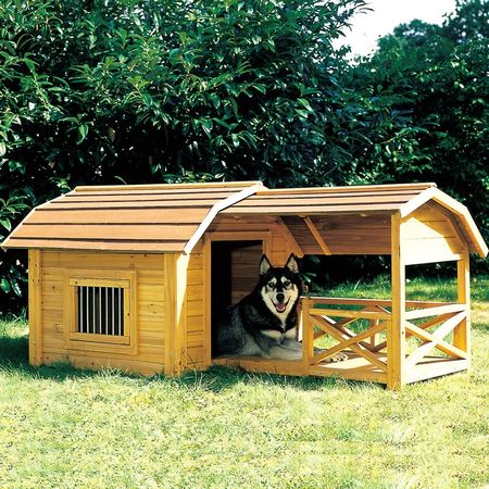 небольшой домик для собаки с навесом