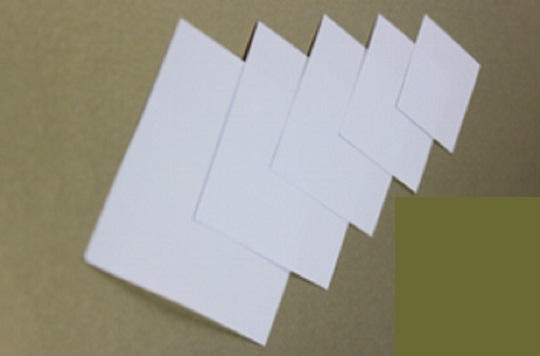 фото: вырезаем пять прямоугольников разных размеров для объемной открытки своими руками