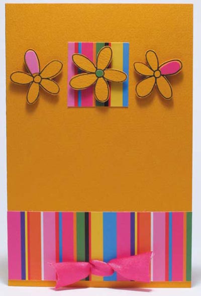 Весенняя открытка с цветами и бантиком